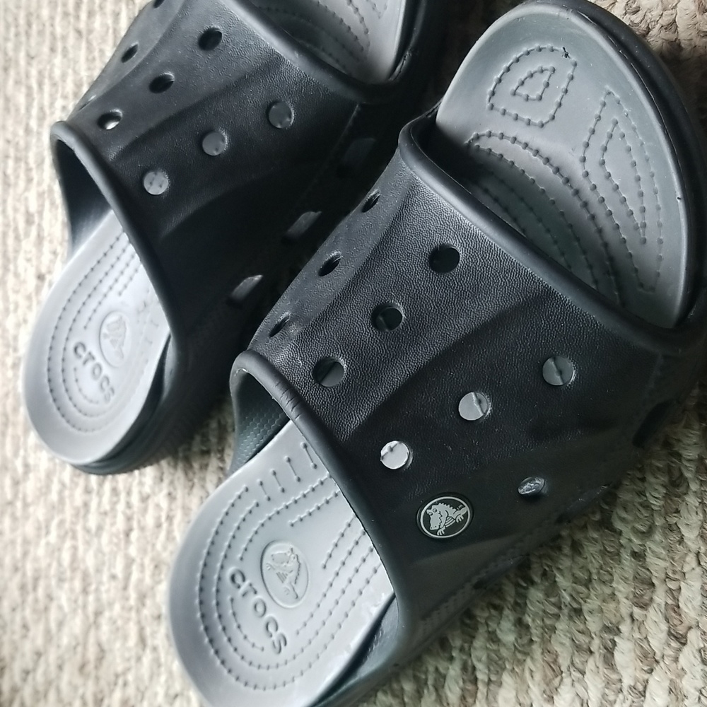 CROCS Classic Slide Sandal Black Women's 6 / Men's 4